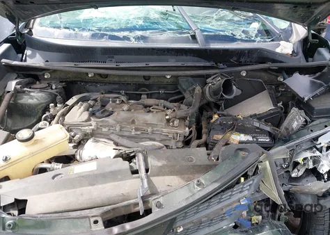 2013 Toyota Rav4 Xle z USA, uszkodzony, nr VIN JTMWFREV4D5007270